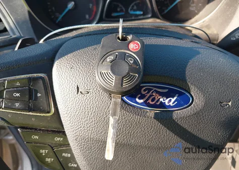 2017 Ford Escape Se from USA, damaged, VIN 1FMCU9GD7HUD82834